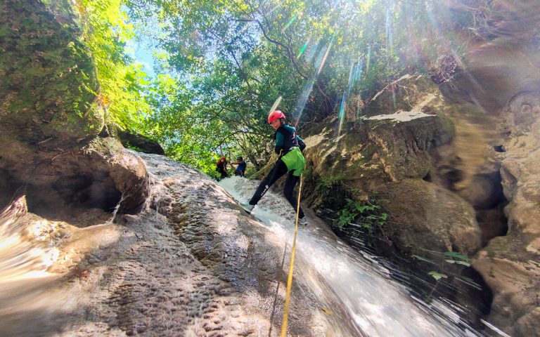 Explore-Messinia-Canyoning-Polilimnio-123904