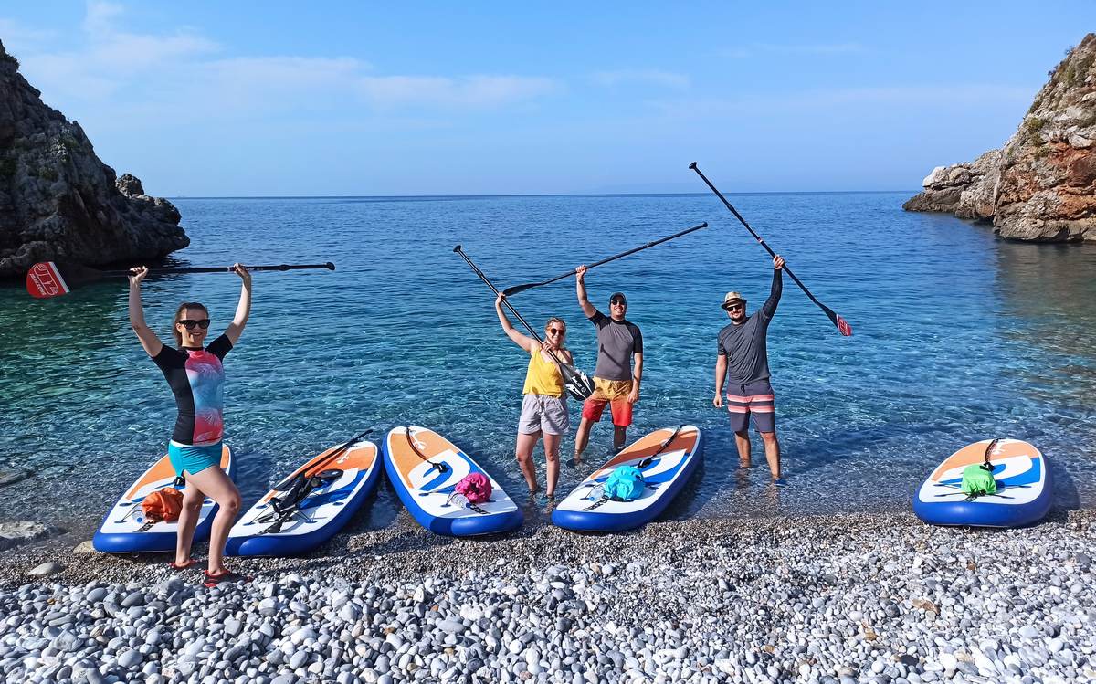 SUP-Stand-up-paddleboard-Kardamyli3
